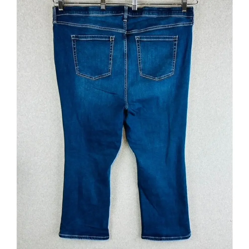 Torrid Womans Sz 22 Sky High Boot Crop Comfort Waist Blue Denim Stretch - Picture 6 of 9